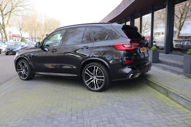 BMW X5 XDrive45e High Executive M-Sport Navi / Pano / Leder / Ad. Cruise / DAB 