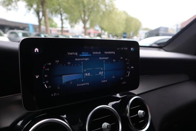 Mercedes-Benz GLC-klasse 300 4MATIC Premium Plus Navi / Clima / Pano / CarPlay / Leer 