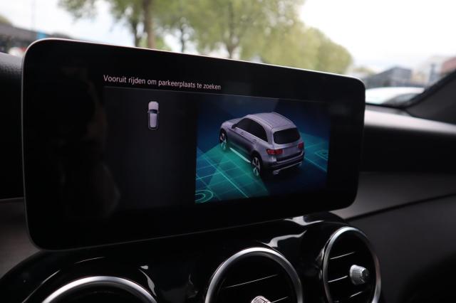 Mercedes-Benz GLC-klasse 300 4MATIC Premium Plus Navi / Clima / Pano / CarPlay / Leer 