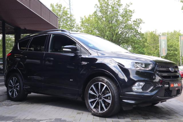 Ford Kuga 1.5 EcoBoost Vignale DAB / Navi / Camera / TREKHAAK 