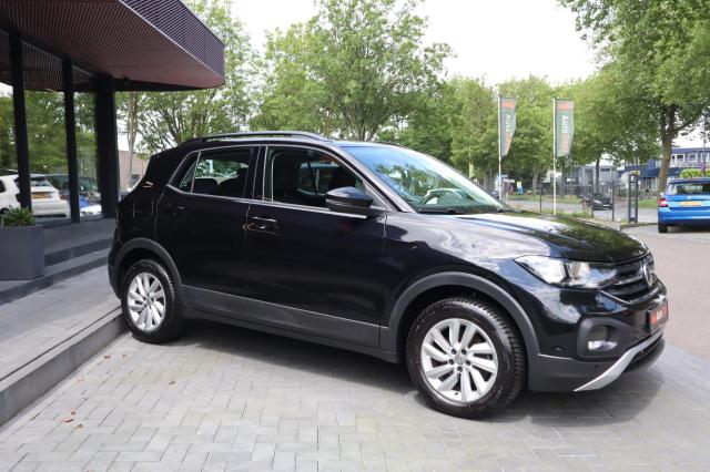 Volkswagen T-Cross 1.0 TSI Life Automaat Camera / CarPlay / Clima 