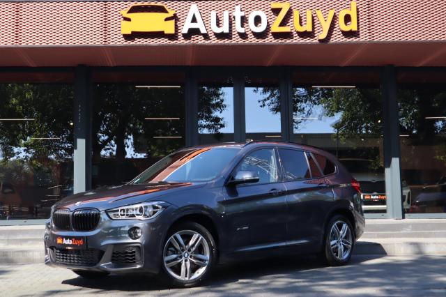 BMW X1 XDrive25i Executive / M-Sport / Pano / Navi / Afn. Trekhaak 