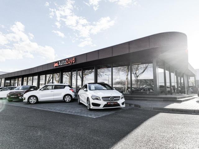 Mercedes-Benz GLA-klasse 250 Premium Plus AMG Styling Navi / Camera / Pano / Afn. Trekhaak 