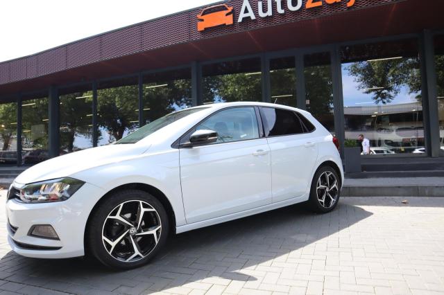 Volkswagen Polo 1.0 TSI Beats Edition Airco / CarPlay / Camera / Beats Audio / Parelmoer 